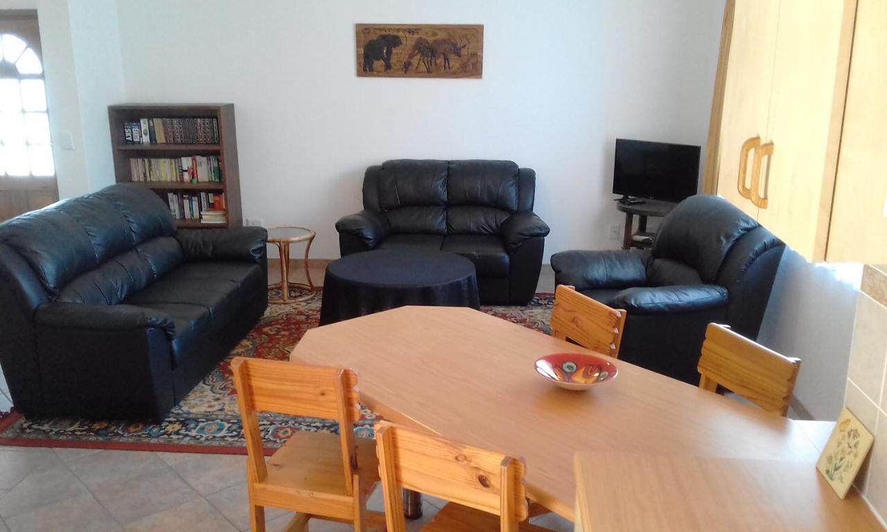 Maggie'S Accommodation Swakopmund Buitenkant foto
